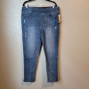 NWT Democracy High Rise Pull on Ankle